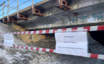 Переход под железной дорогой в районе остановки ул. Октябрьская закрыт, в связи с аварией на водоводе